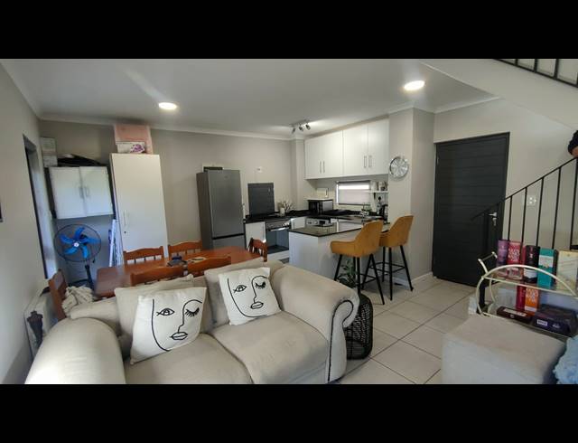 2 BEDROOM SECTIONAL TITLE FOR SALE IN WATERFALL